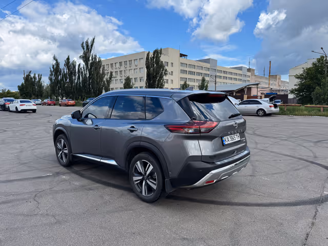 Nissan Rogue - фото 3