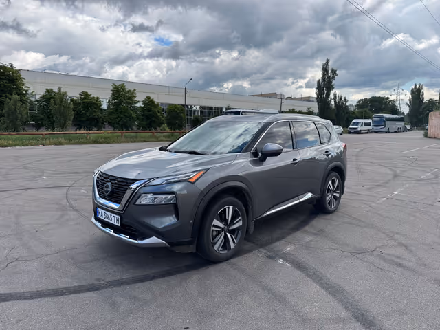 Nissan Rogue - фото 1