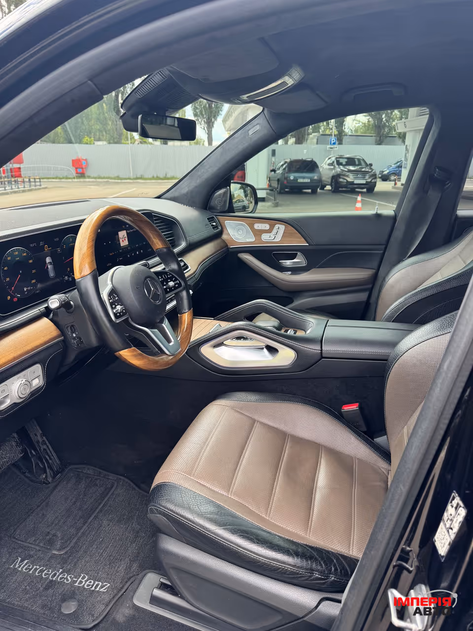 Mercedes-Benz GLE - фото 11