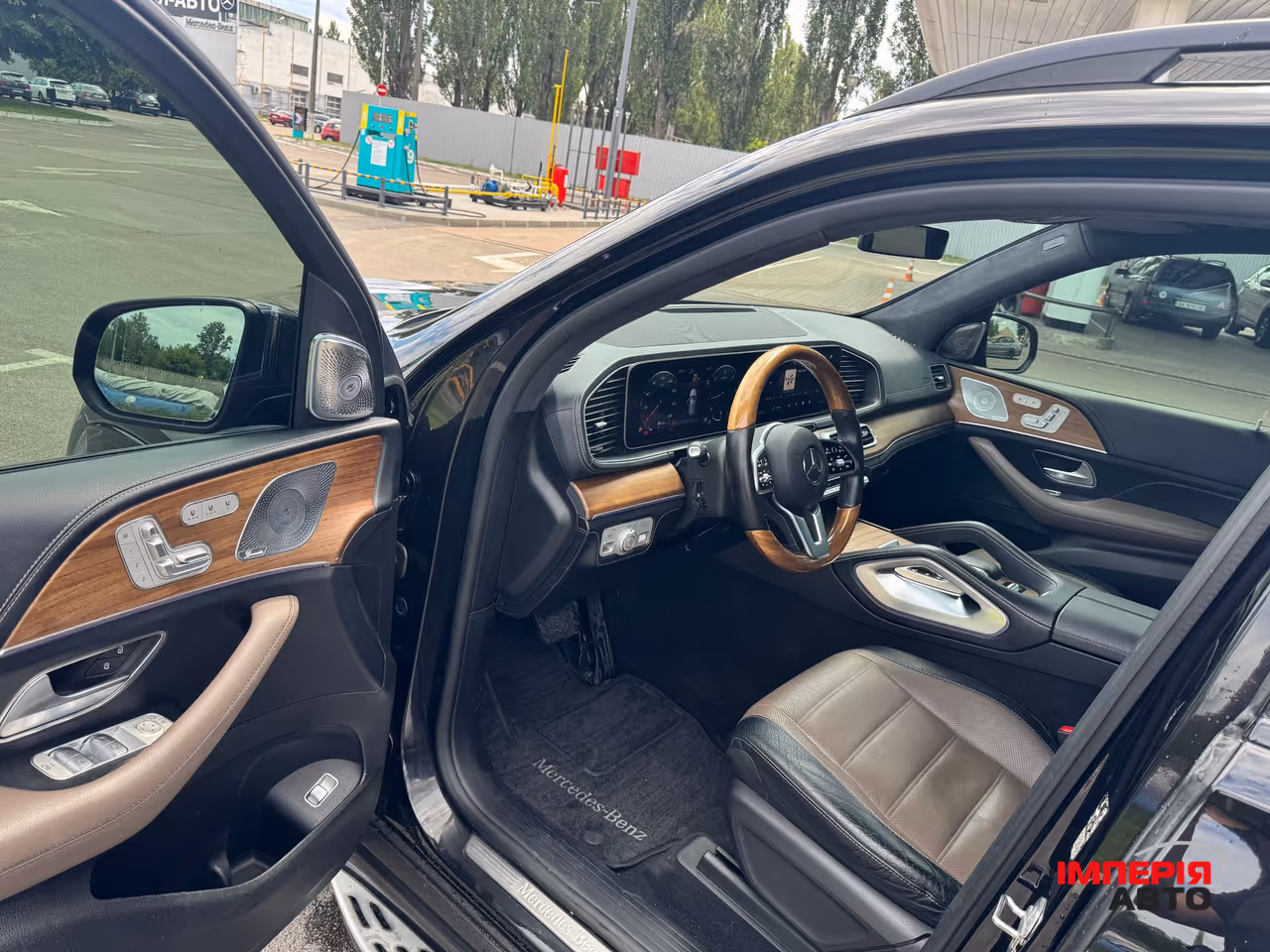 Mercedes-Benz GLE - фото 10