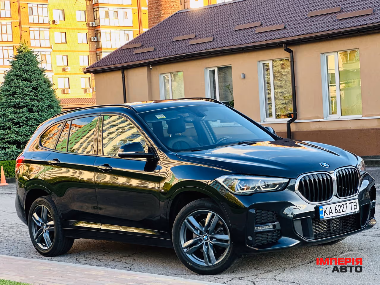 BMW X1 - фото 3