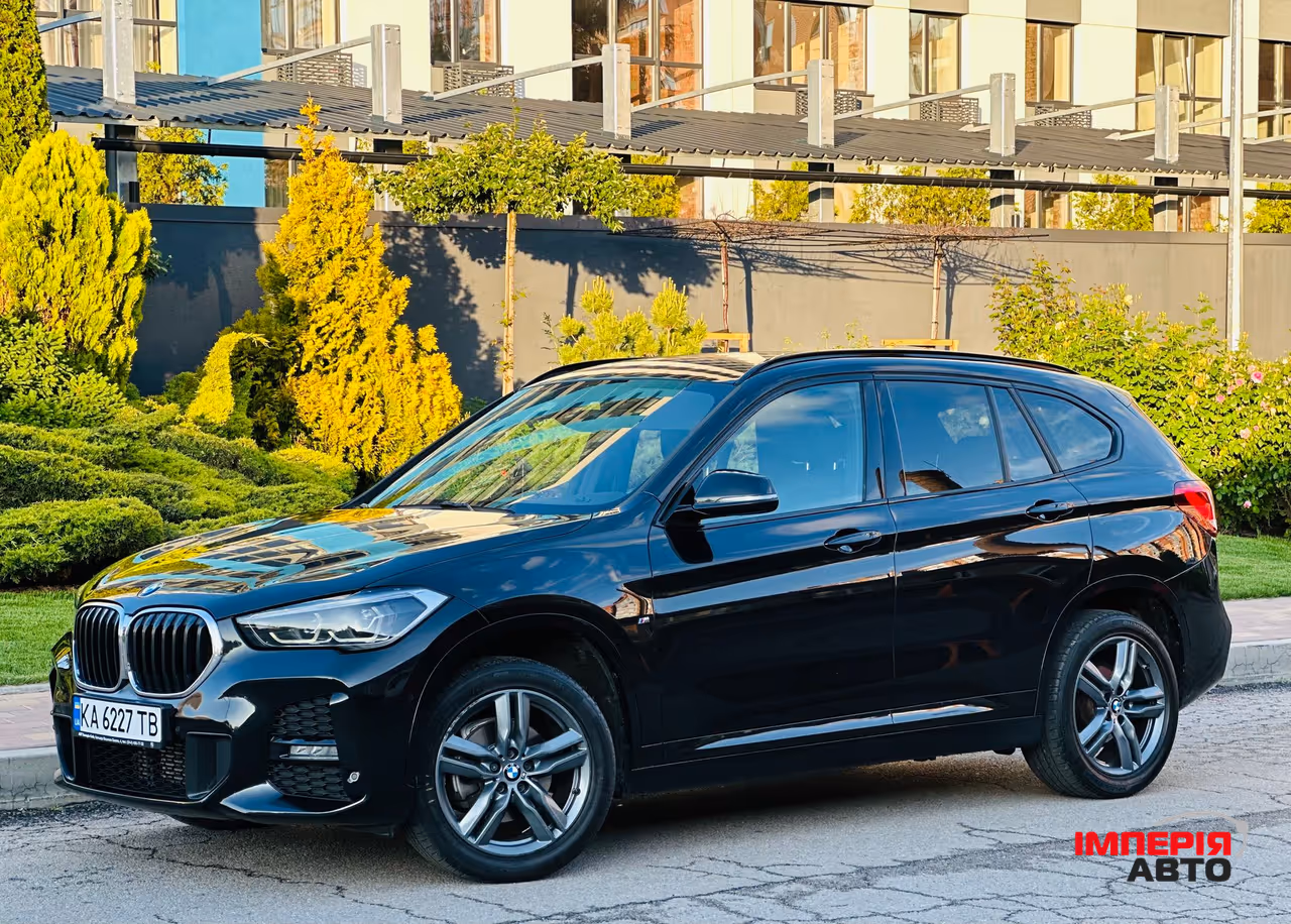 BMW X1 - фото 16