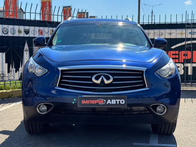 Infiniti FX - фото 4