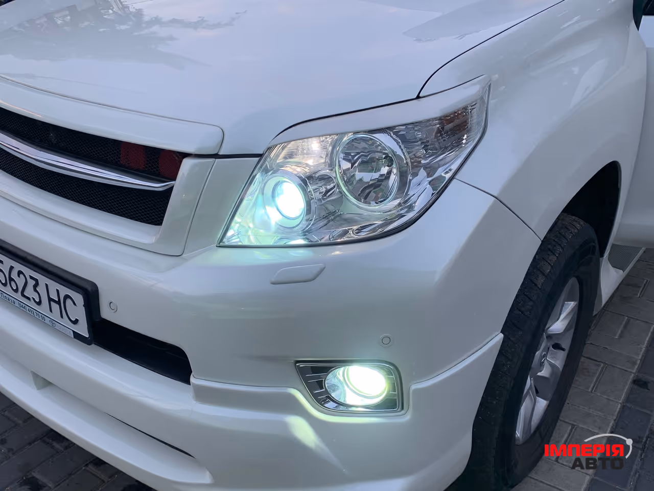Toyota Land Cruiser Prado - фото 1