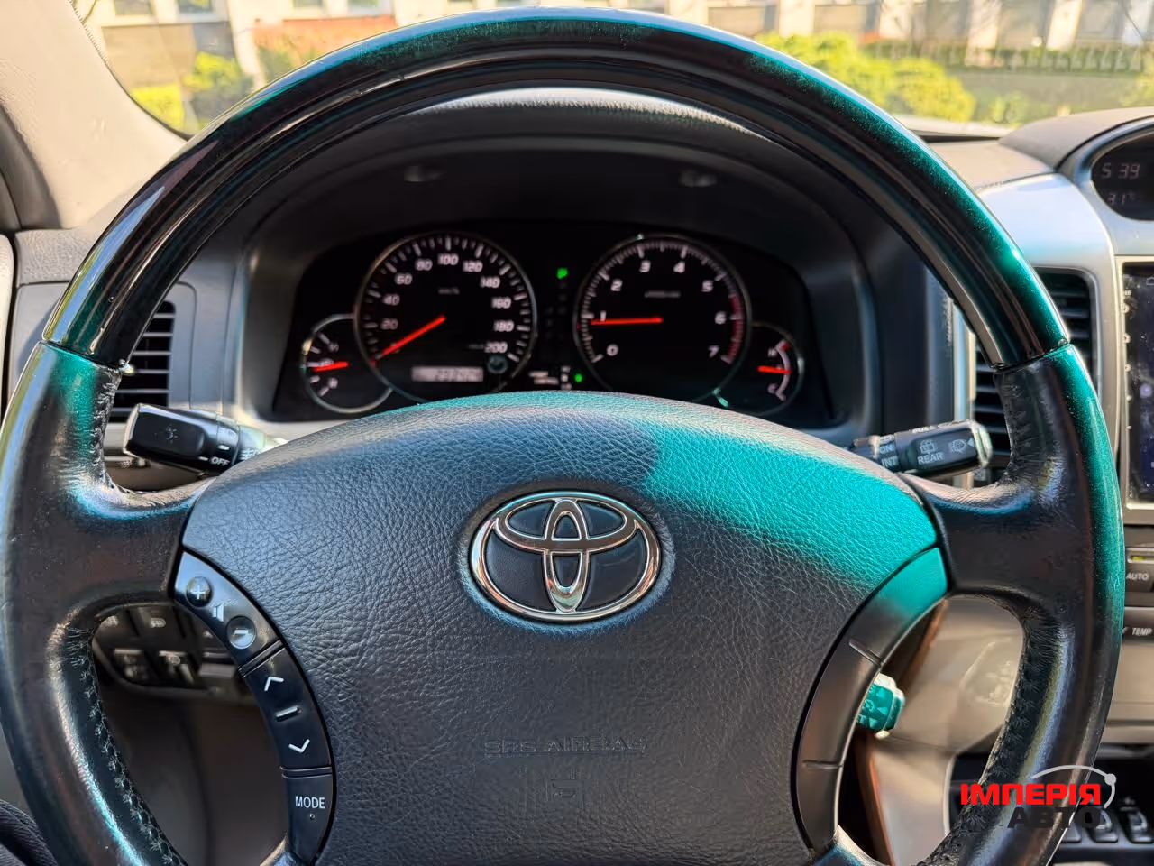 Toyota Land Cruiser Prado - фото 8