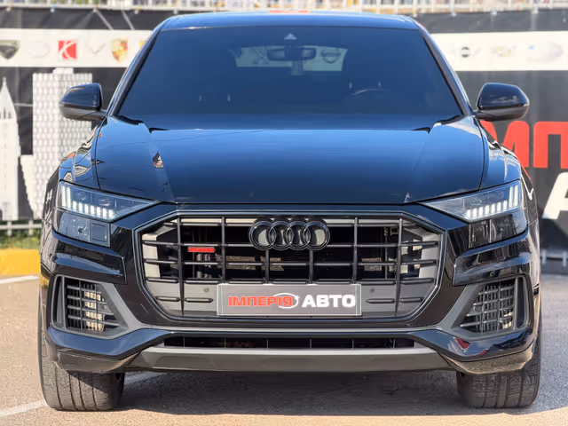 Audi Q8 - фото 2