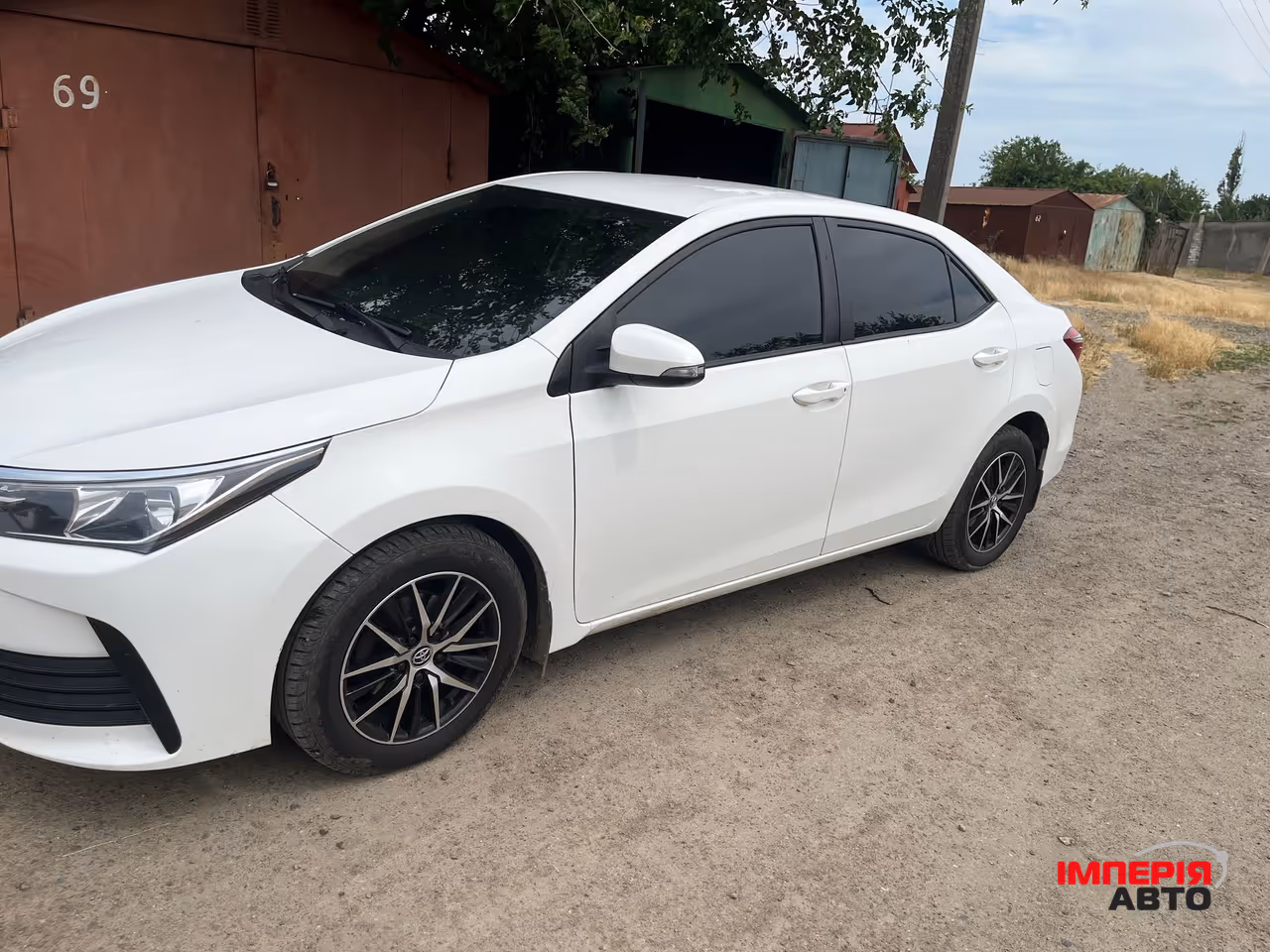 Toyota Corolla - фото 3