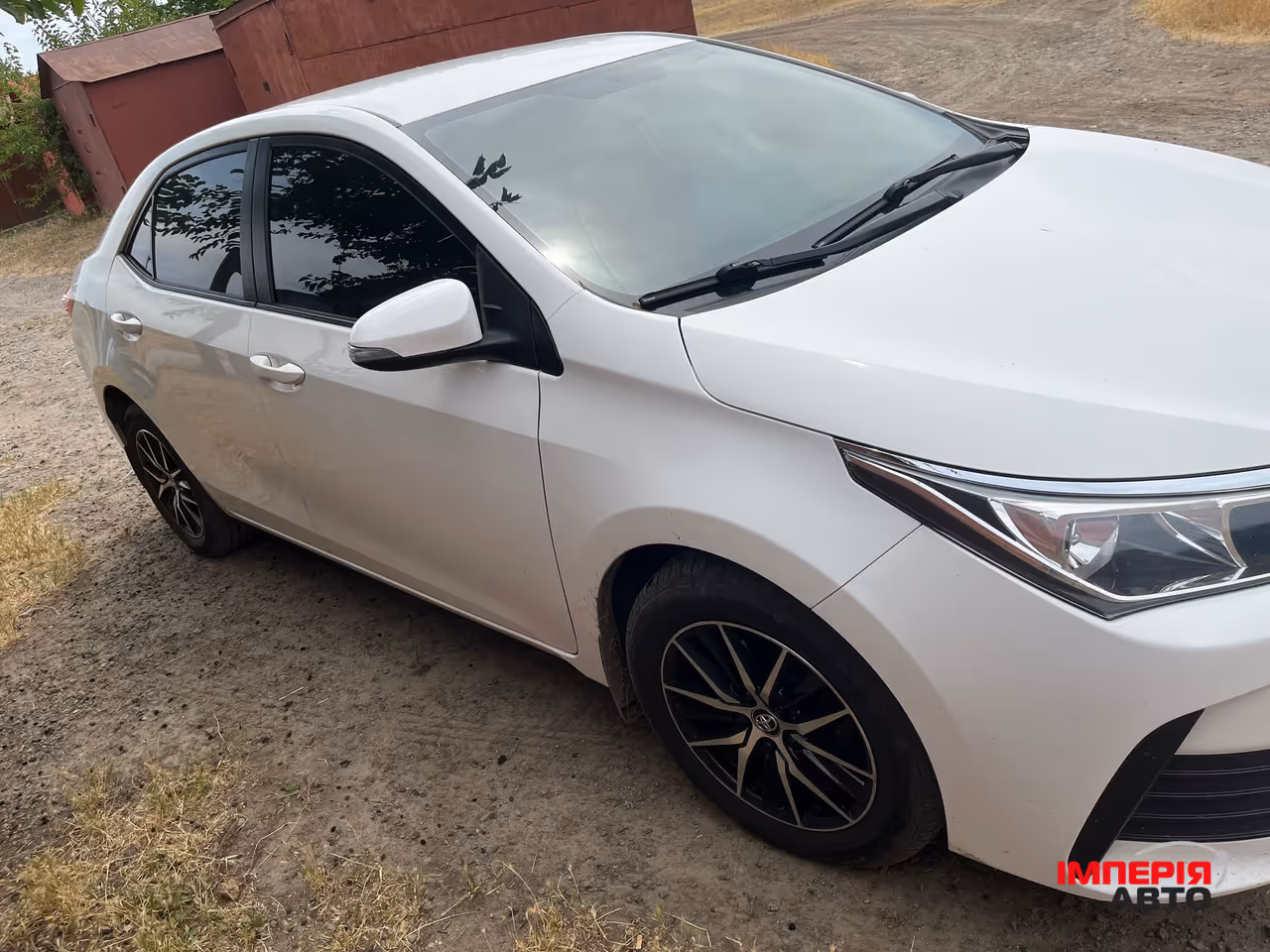 Toyota Corolla - фото 2