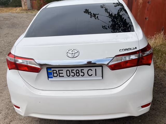 Toyota Corolla - фото 4
