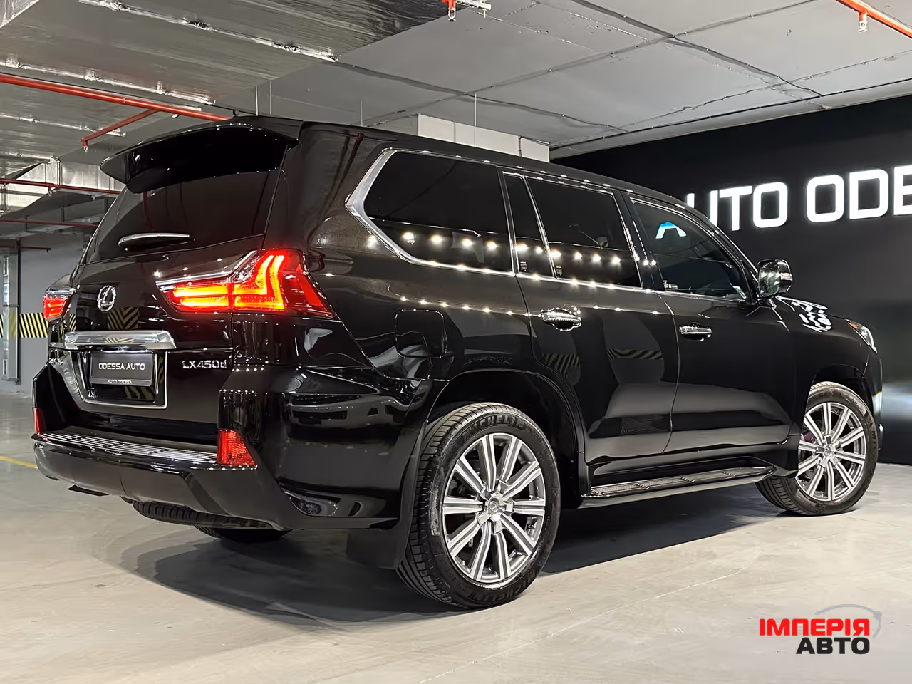 Lexus LX - фото 5