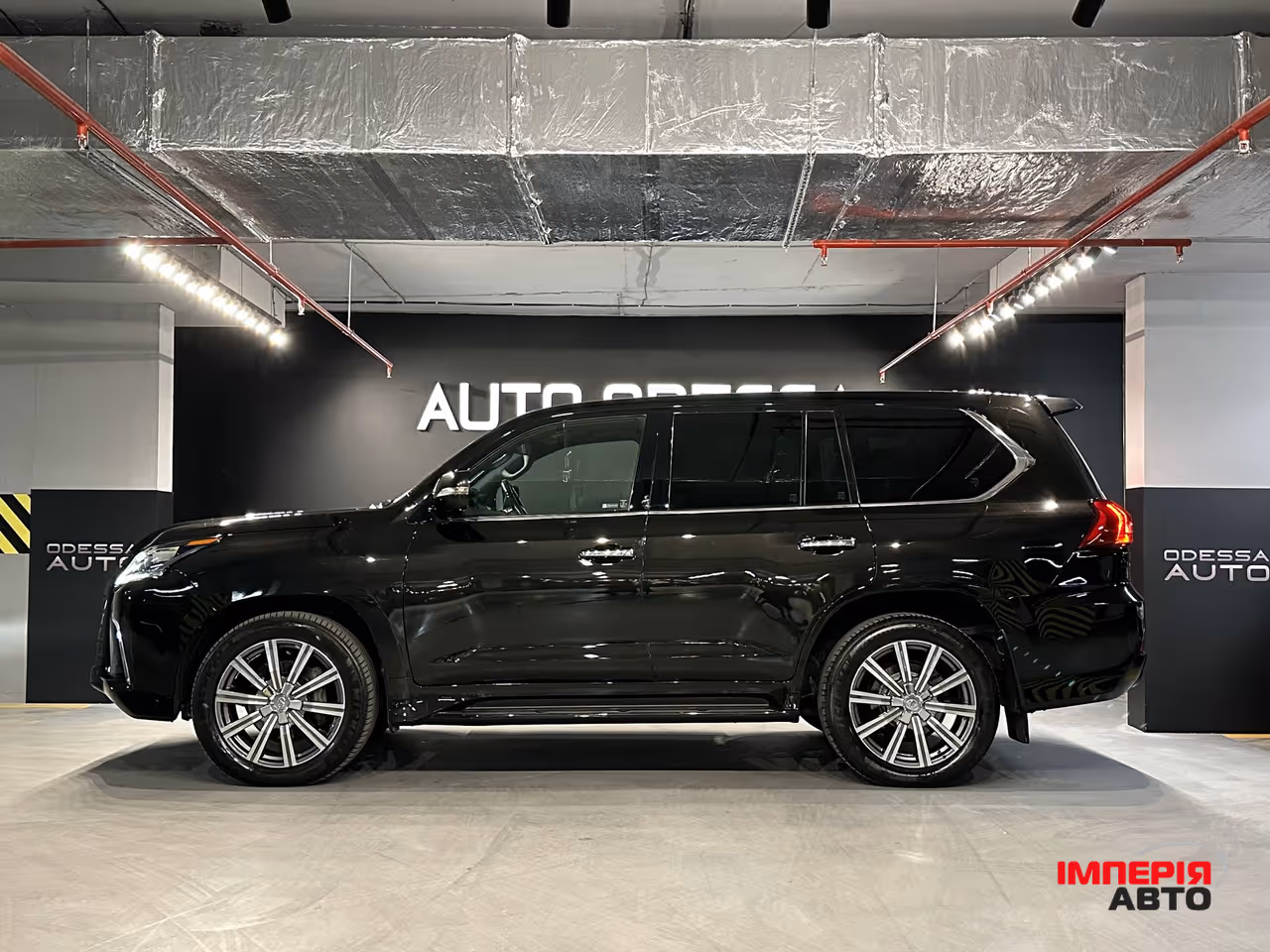 Lexus LX - фото 3