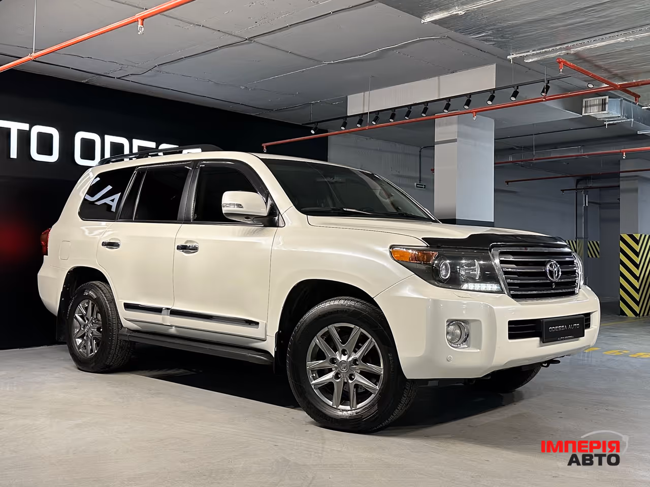 Toyota Land Cruiser - фото 3