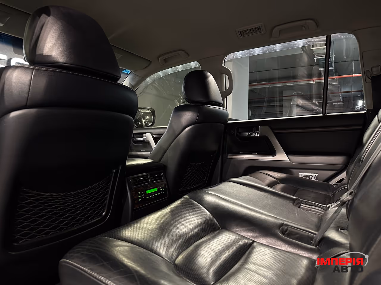 Toyota Land Cruiser - фото 9