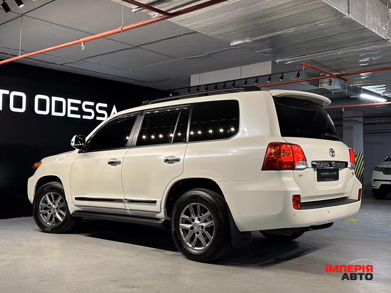 Toyota Land Cruiser - фото 8