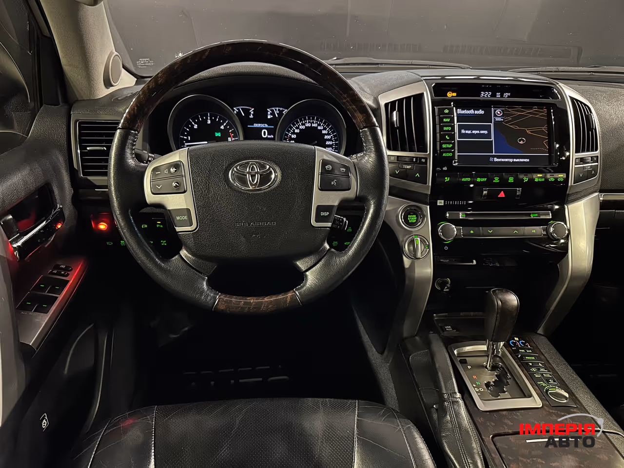 Toyota Land Cruiser - фото 14