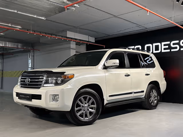 Toyota Land Cruiser - фото 2