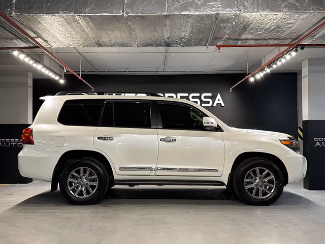 Toyota Land Cruiser - фото 4