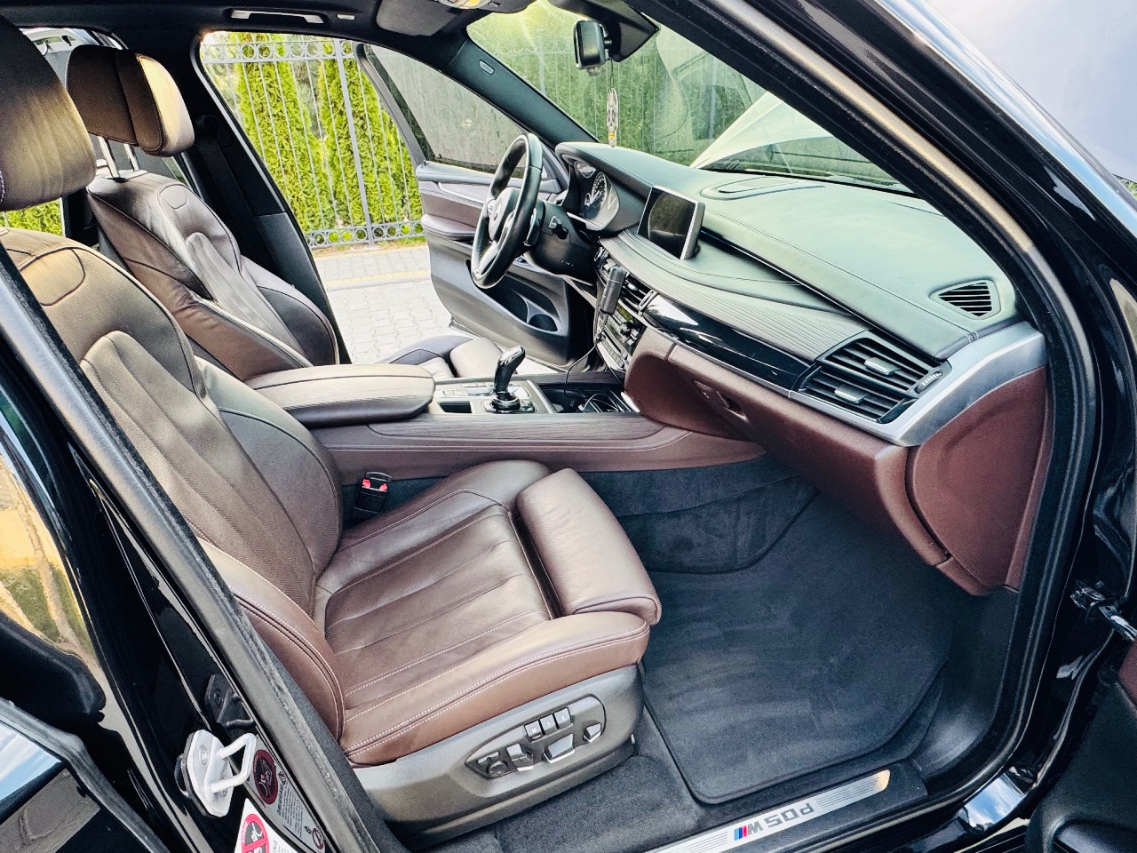 BMW X5 - фото 16