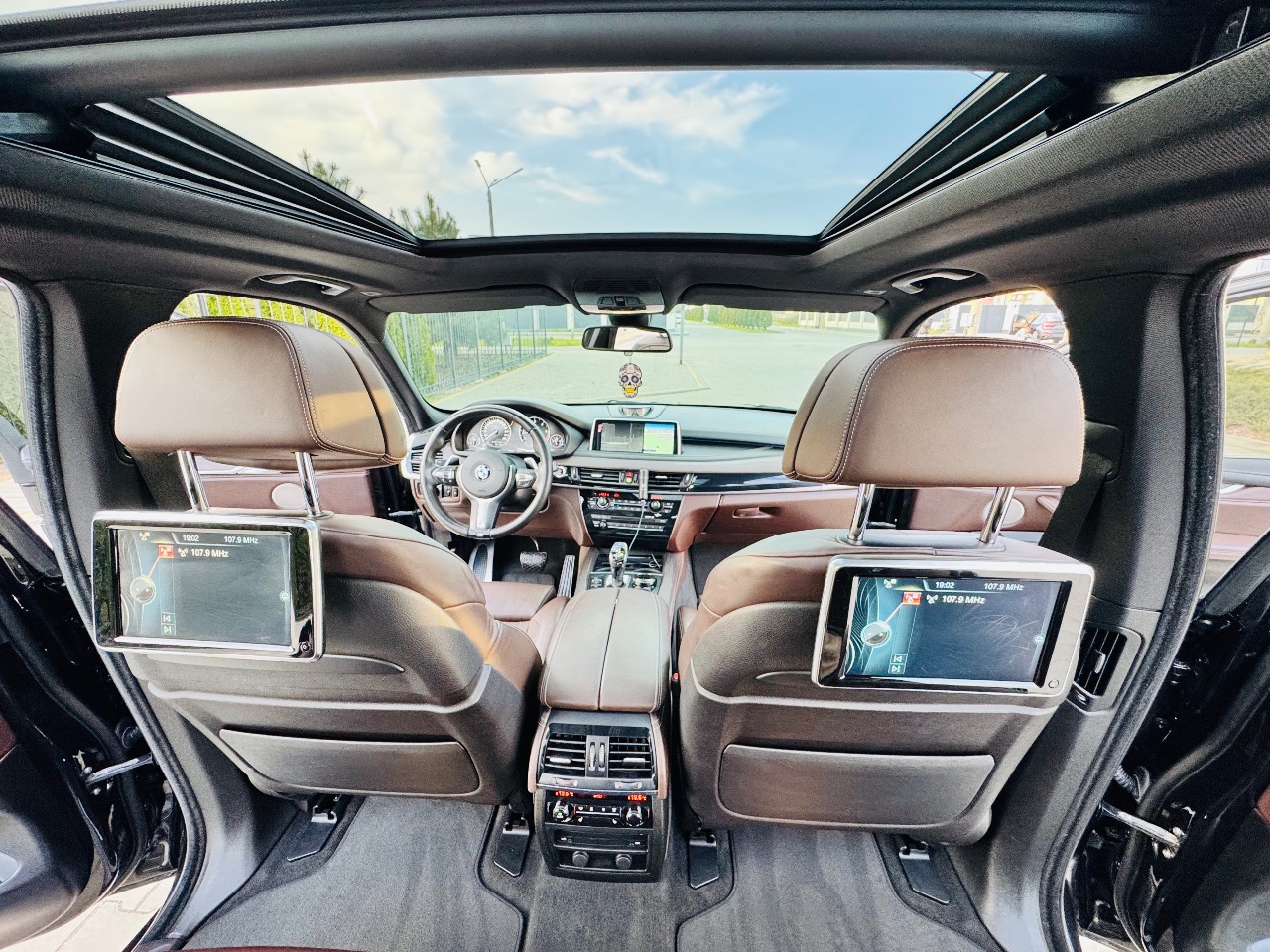 BMW X5 - фото 19