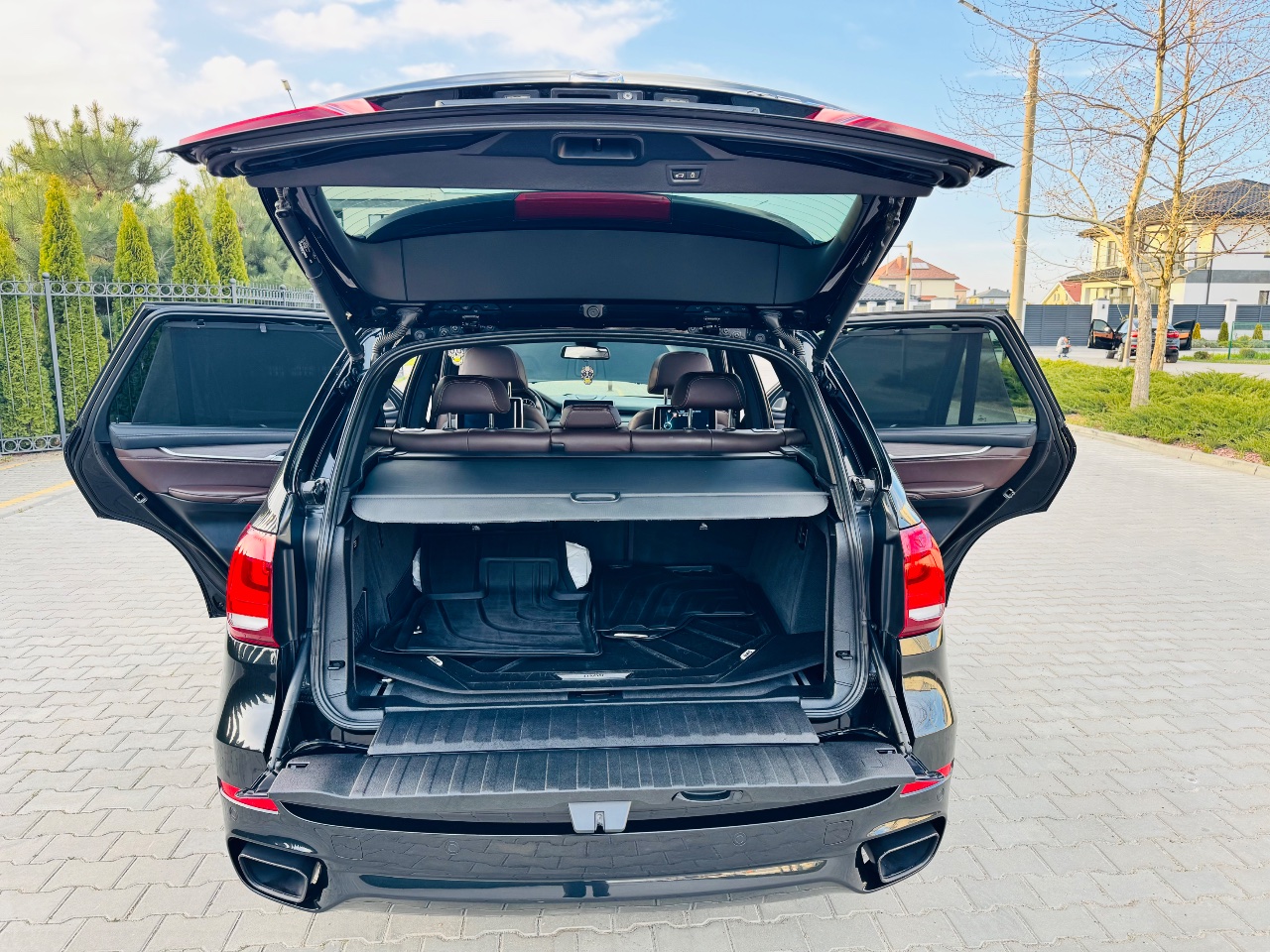 BMW X5 - фото 10