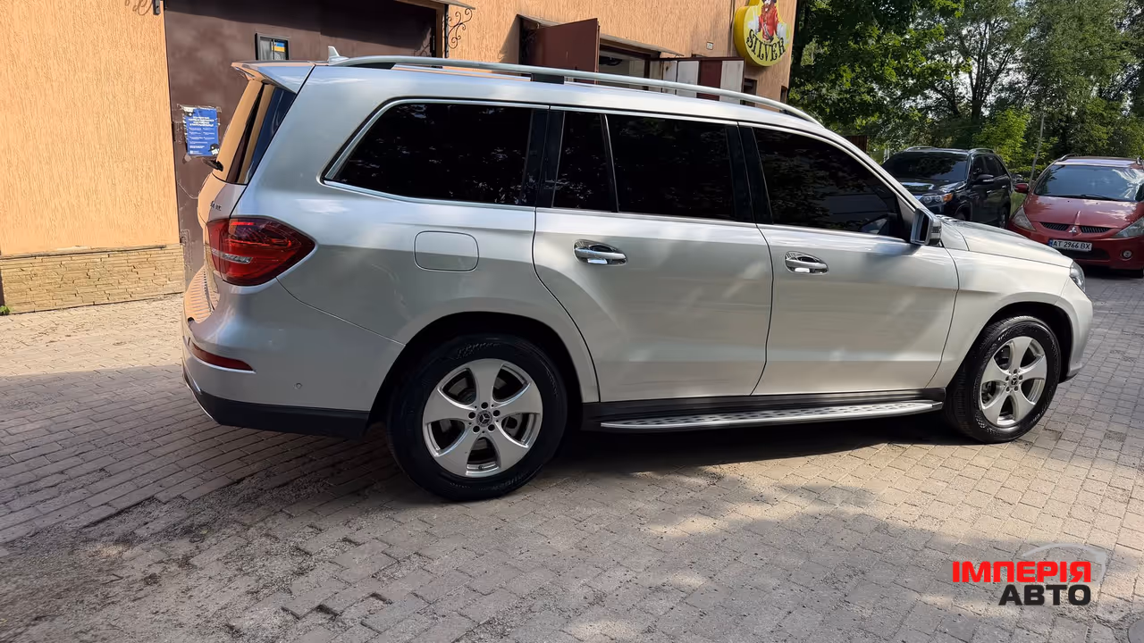Mercedes-Benz GLS - фото 7