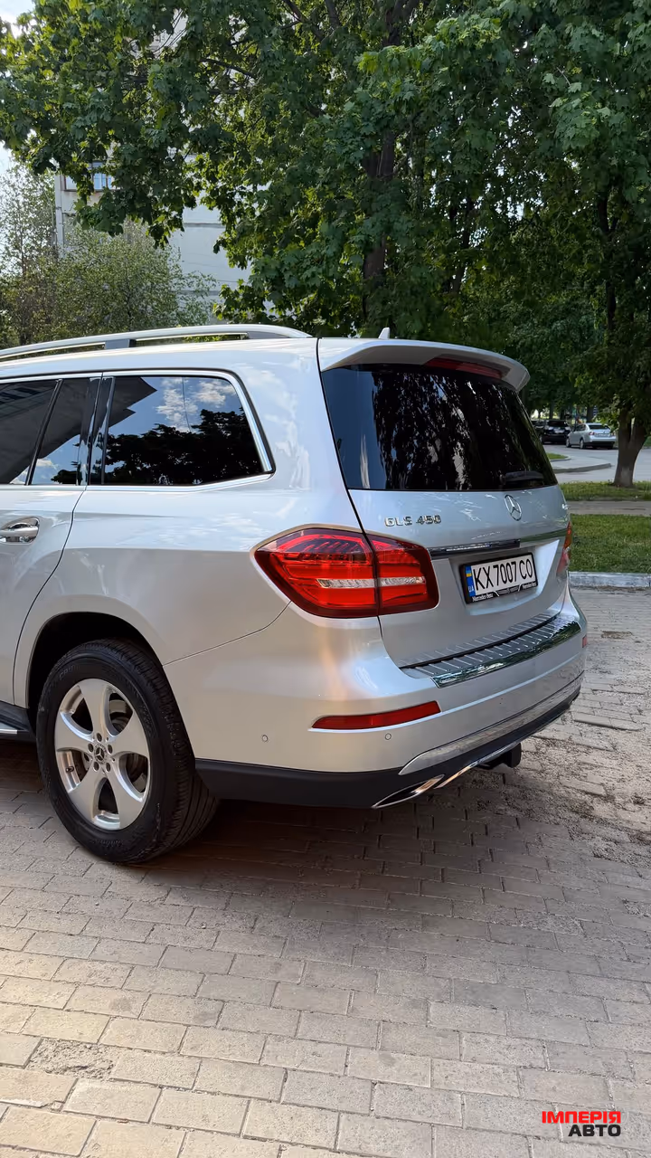 Mercedes-Benz GLS - фото 3
