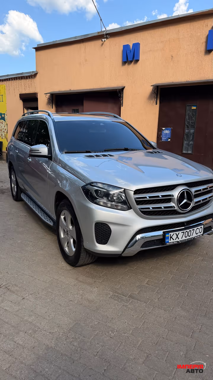 Mercedes-Benz GLS - фото 9