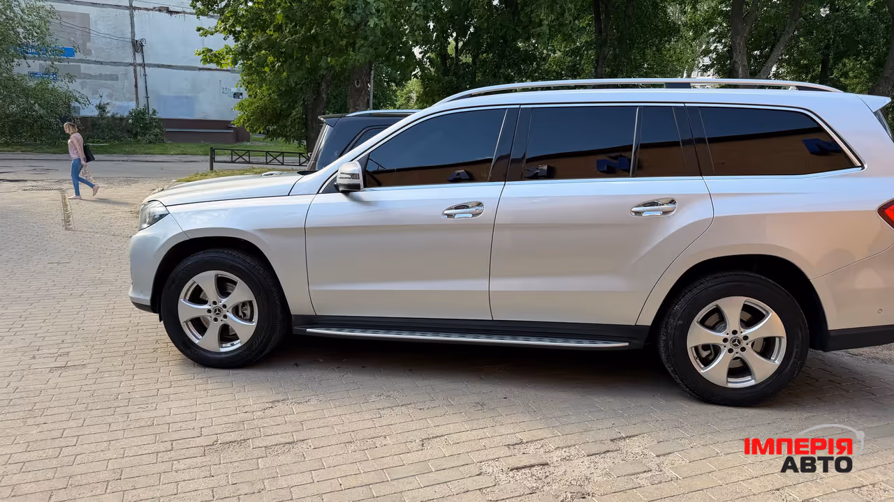 Mercedes-Benz GLS - фото 2