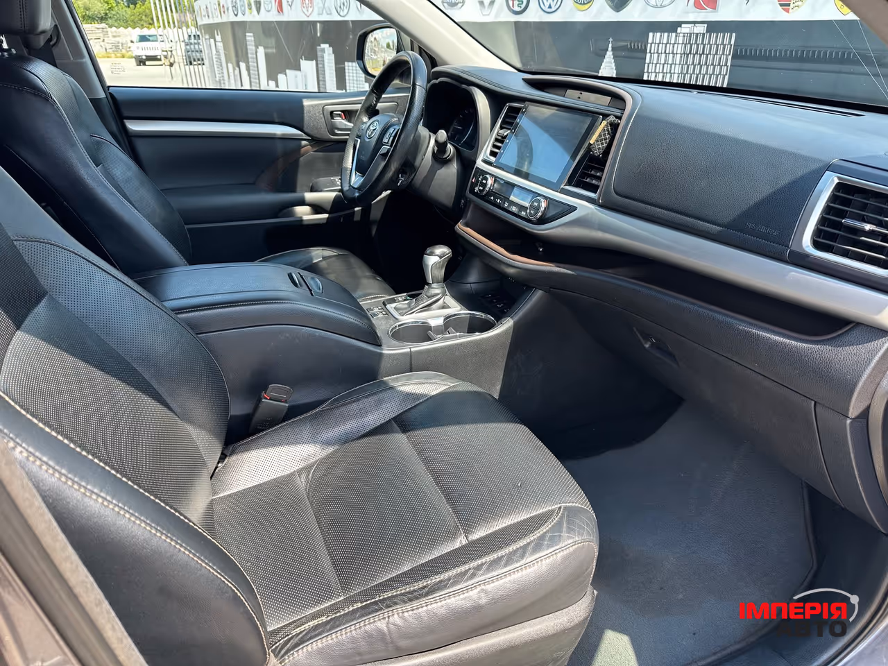 Toyota Highlander - фото 16