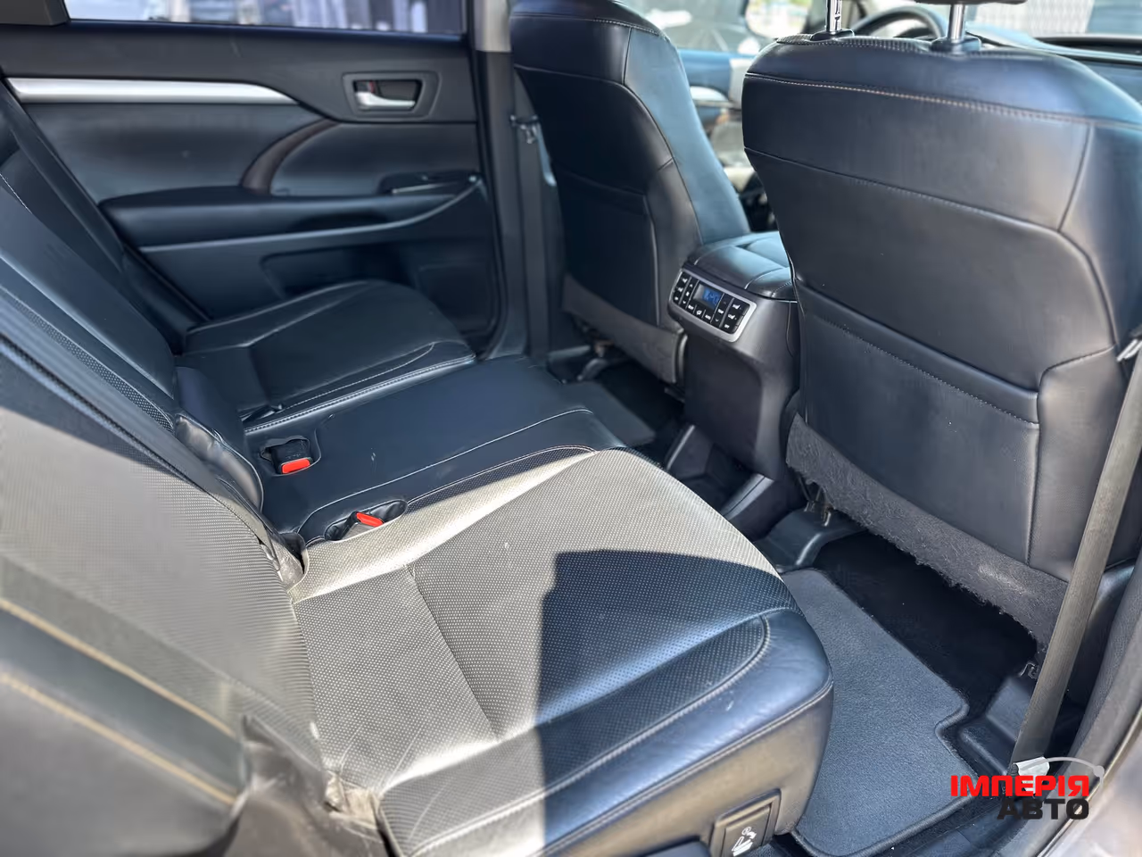 Toyota Highlander - фото 17