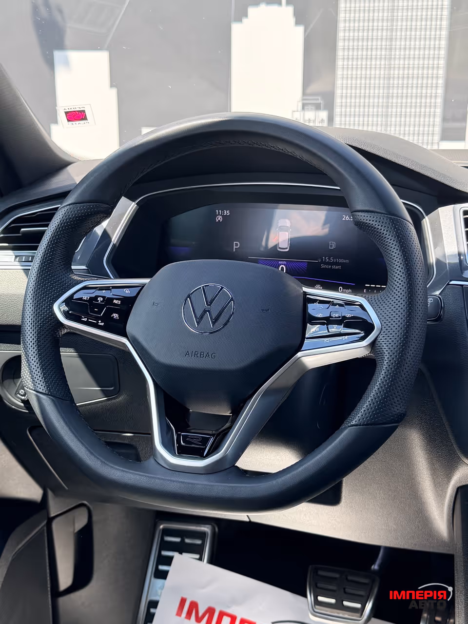 Volkswagen Tiguan - фото 7