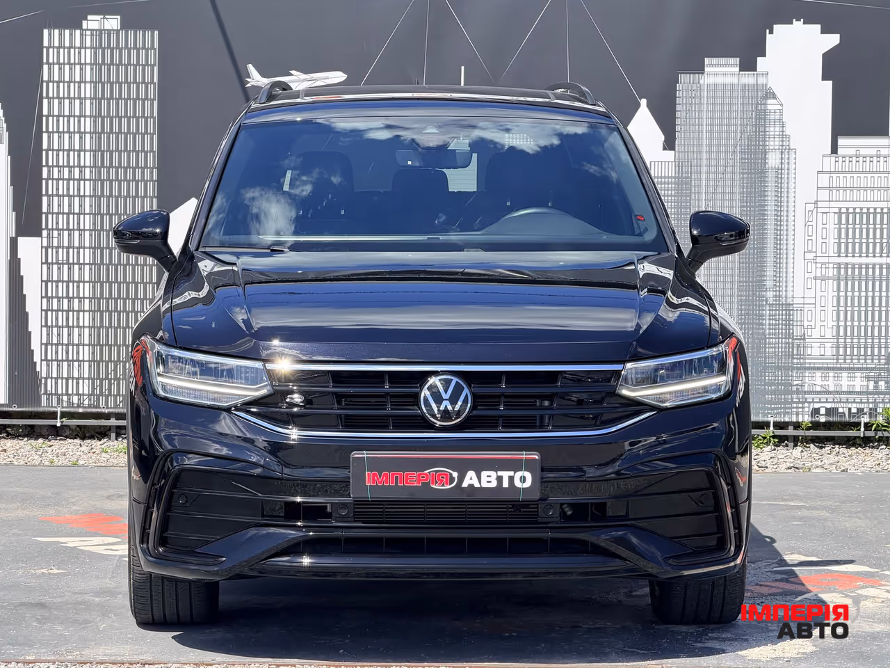 Volkswagen Tiguan - фото 3