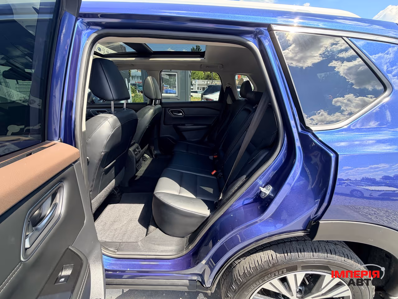 Nissan Rogue - фото 9