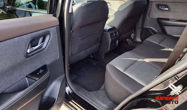 Nissan Rogue - фото 9