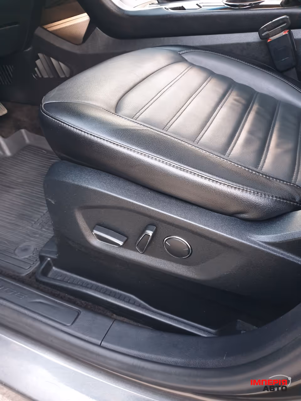 Ford Edge - фото 17