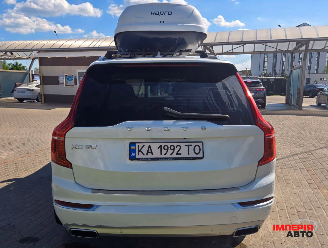 Volvo XC90 - фото 6