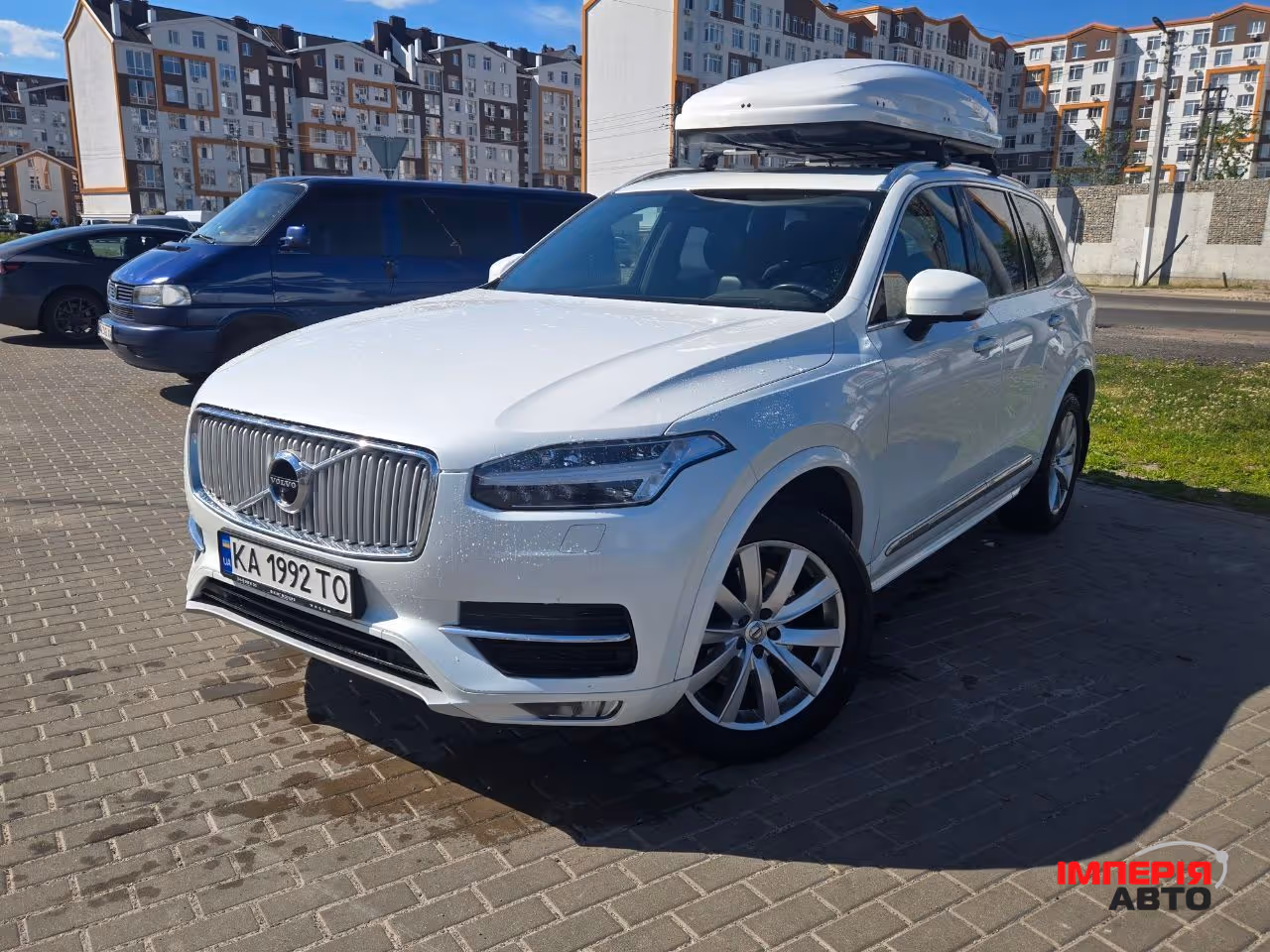 Volvo XC90 - фото 1