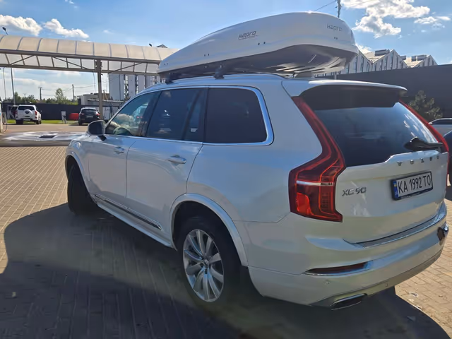 Volvo XC90 - фото 5