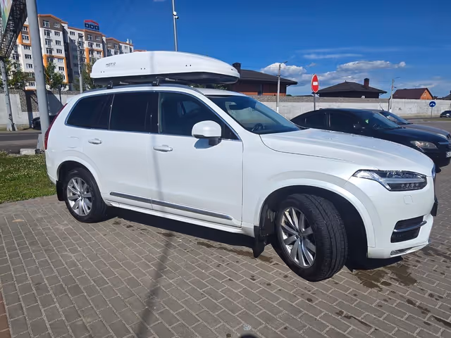 Volvo XC90 - фото 3