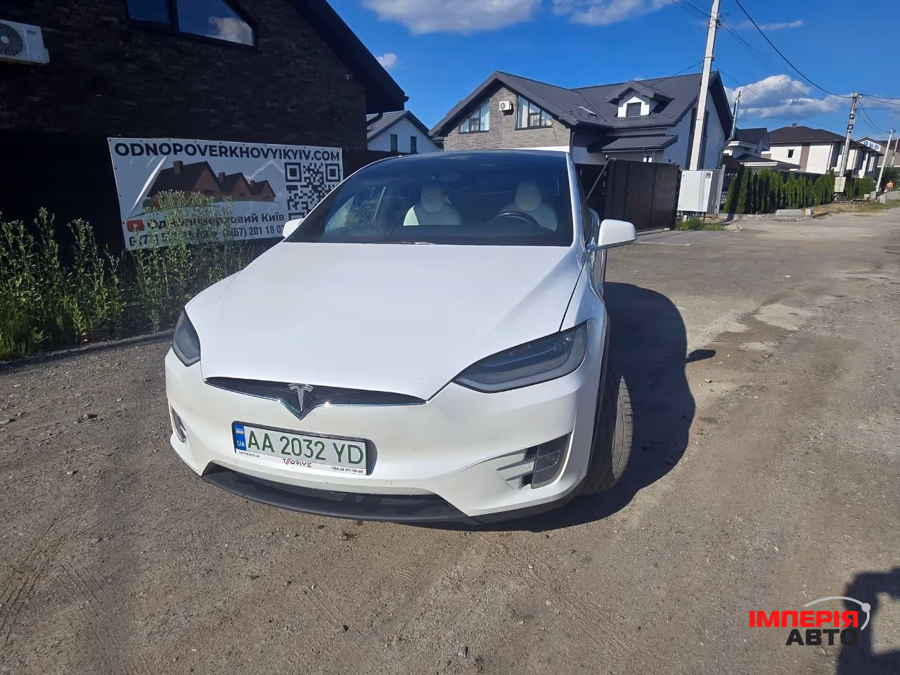 Tesla Model X - фото 6