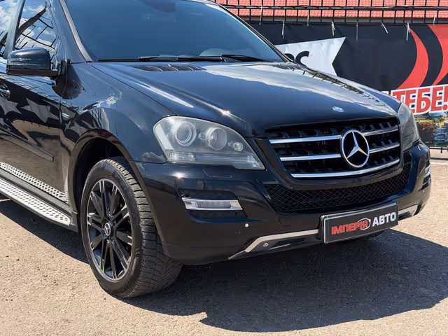 Mercedes-Benz M-Класс - фото 4
