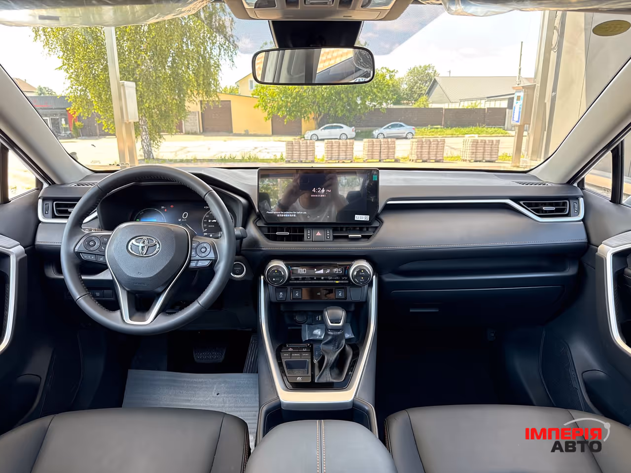 Toyota RAV4 - фото 16