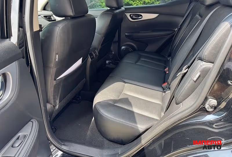 Nissan Rogue - фото 31