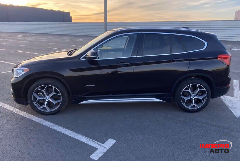 BMW X1 - фото 4