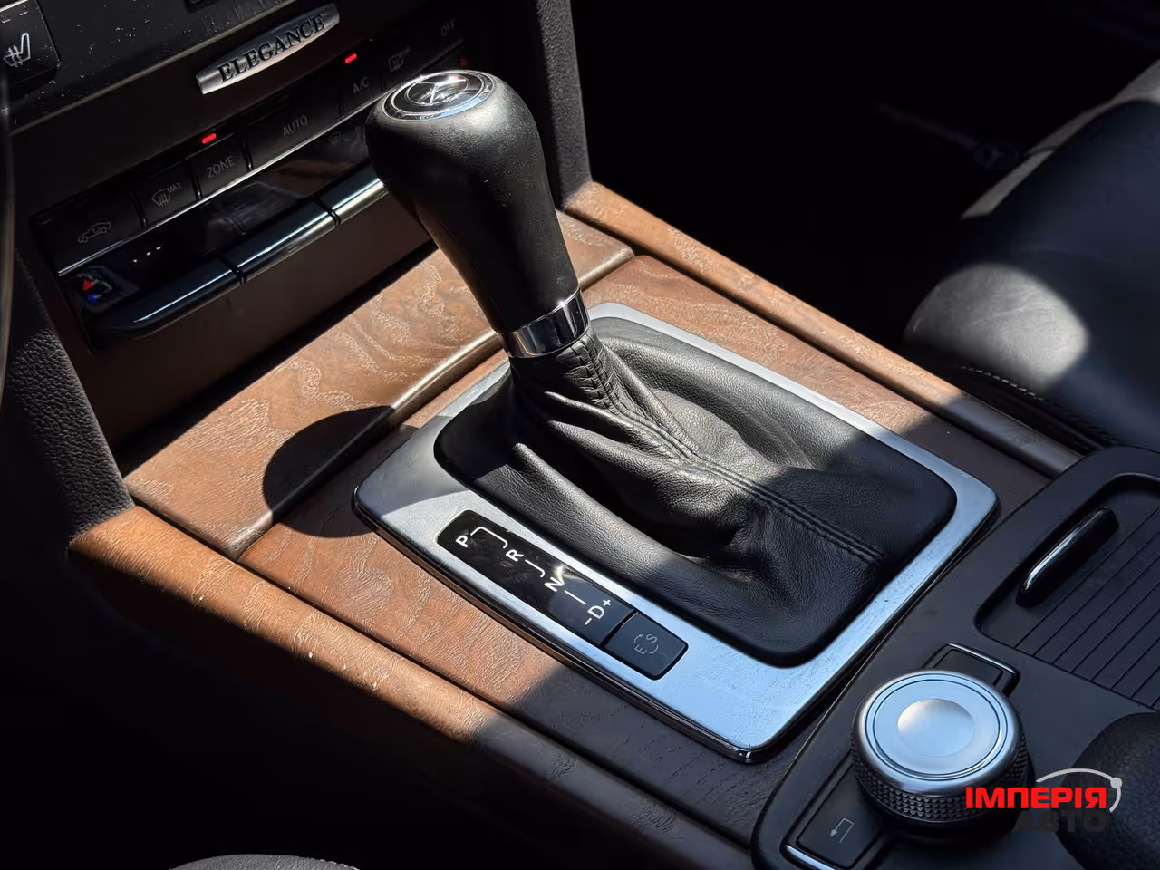 Mercedes-Benz E-Класс - фото 37
