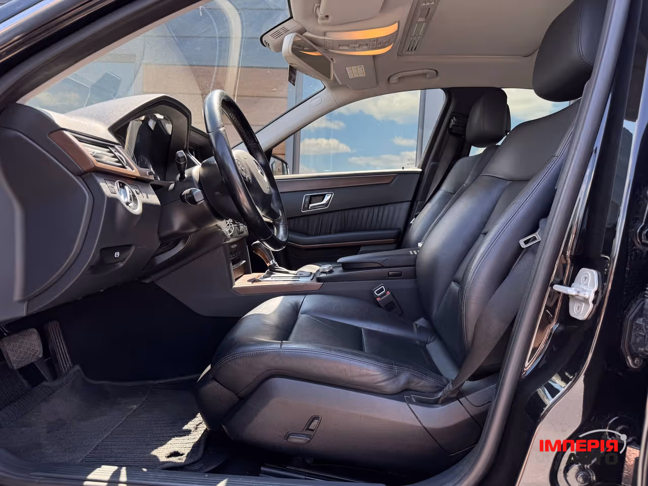 Mercedes-Benz E-Класс - фото 31