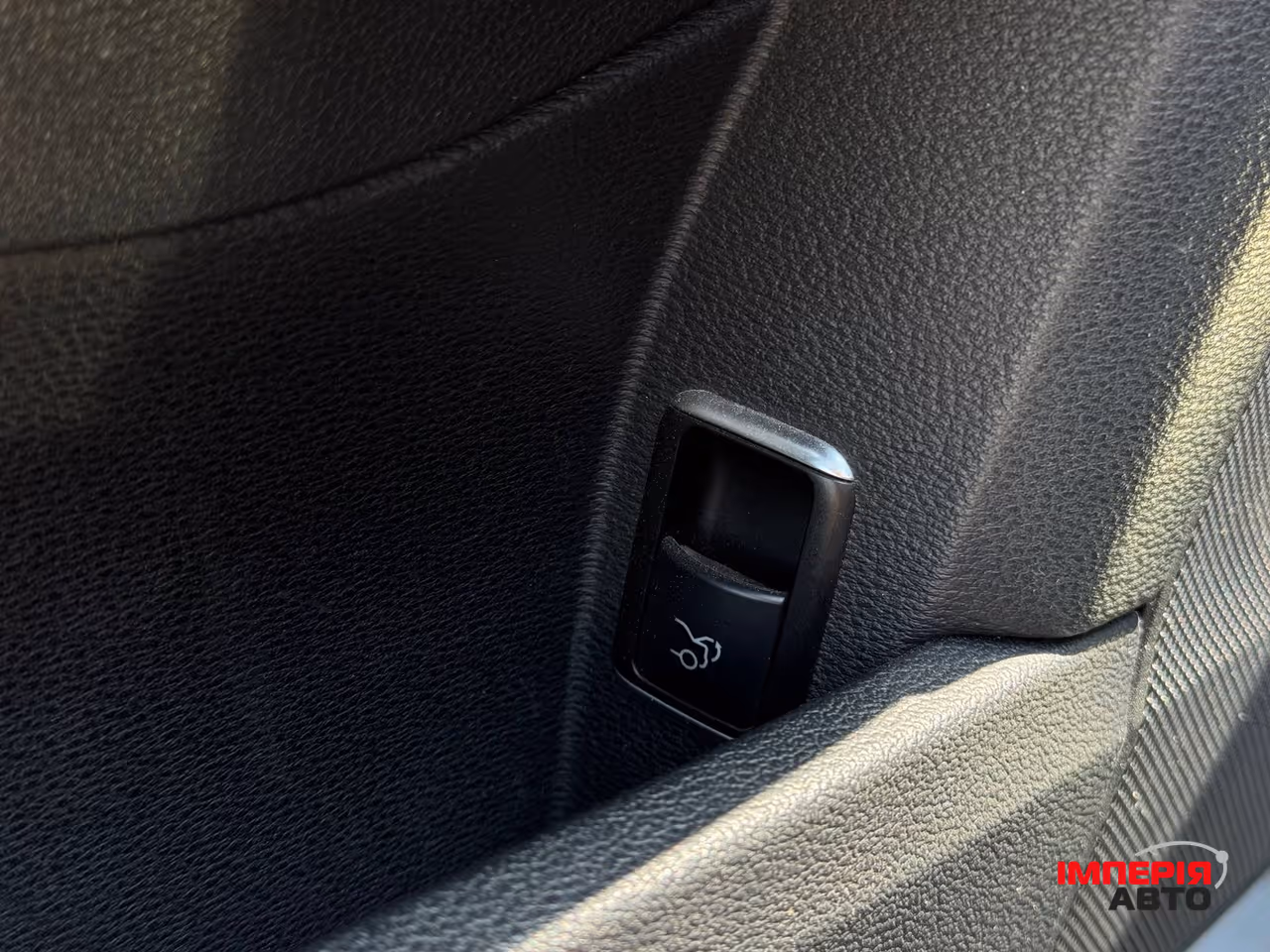 Mercedes-Benz E-Класс - фото 27