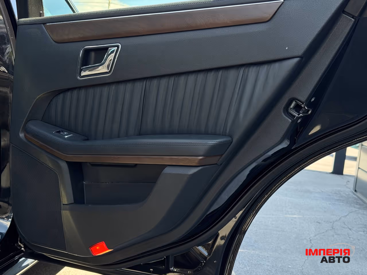 Mercedes-Benz E-Класс - фото 61