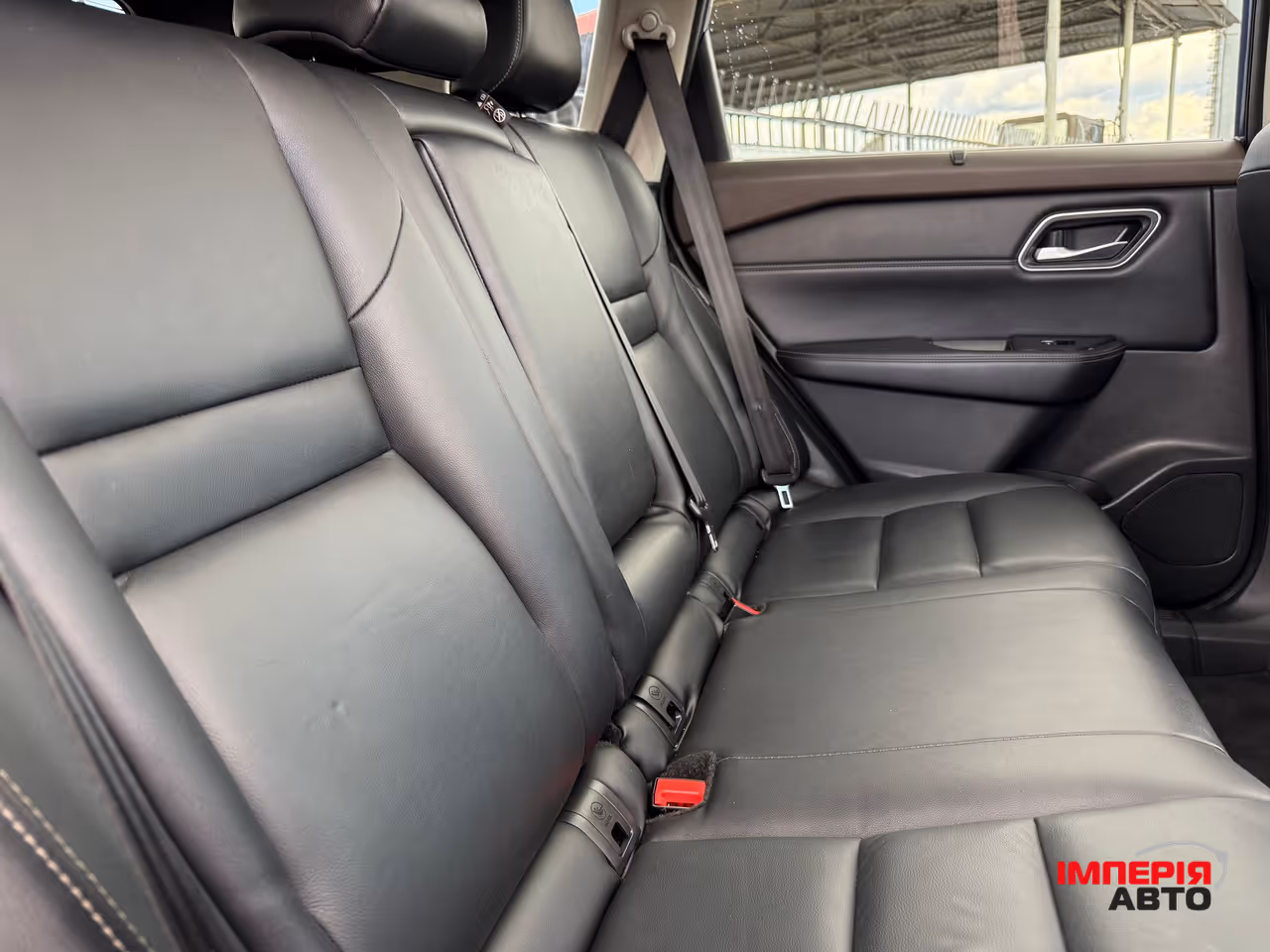 Nissan Rogue - фото 10