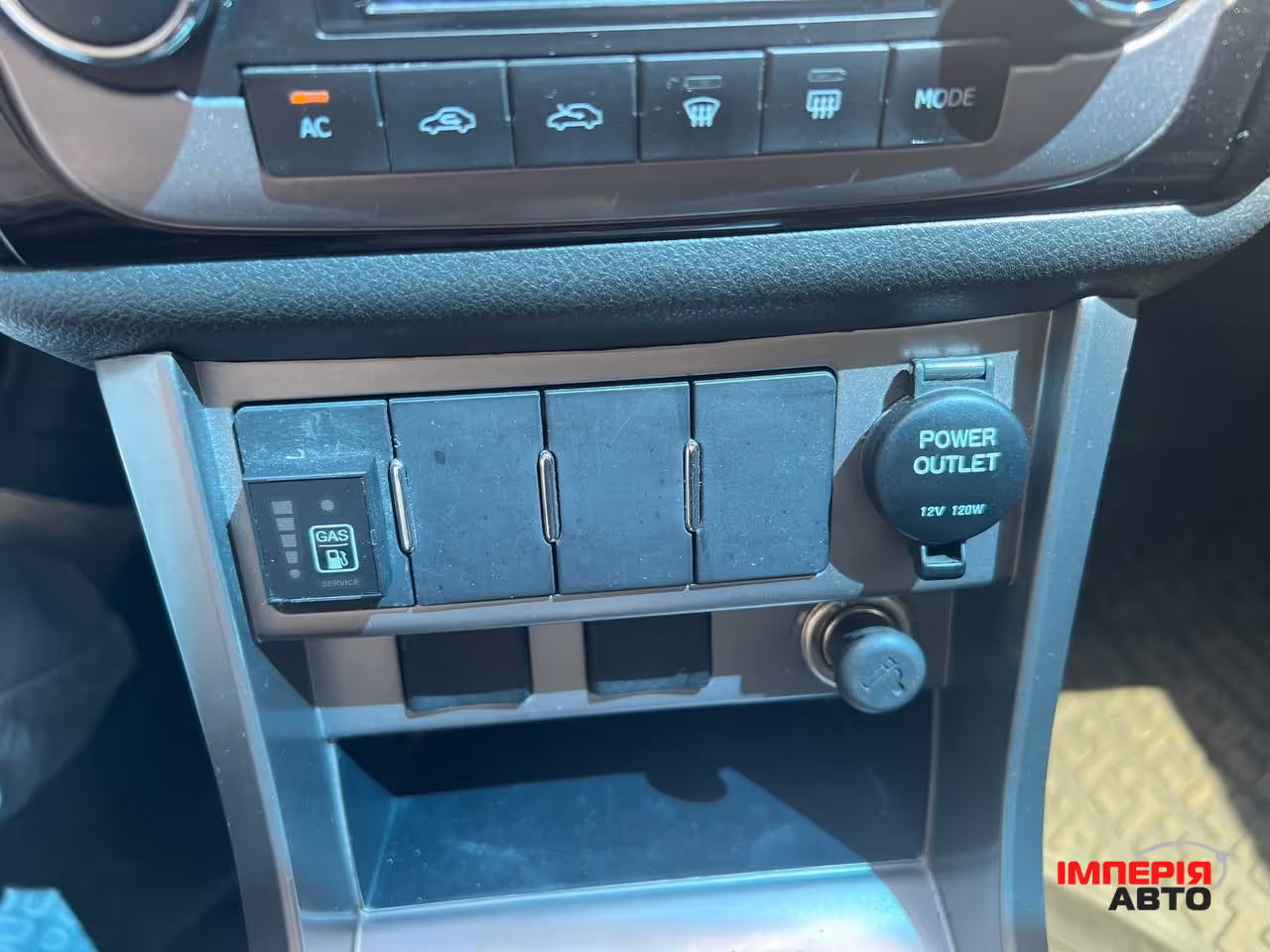 Geely Emgrand EC7 - фото 9